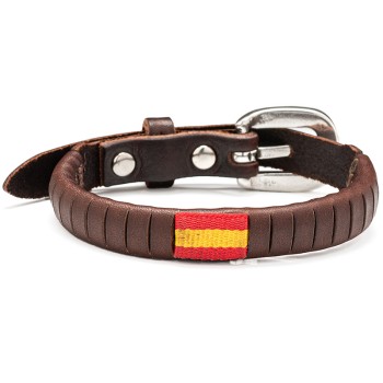 España es una pulsera de cuero regulable con hebilla y bandera española