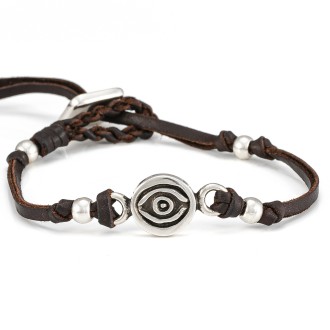 Sayani XXIII es una pulsera de cuero con pieza con forma de ojo